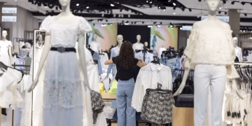 loja de roupas zara chique