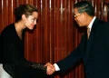 angelina jolie selva camboja