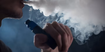 vape fumar cigarro prejudicial saude