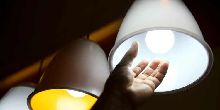 luz lampada energia conta