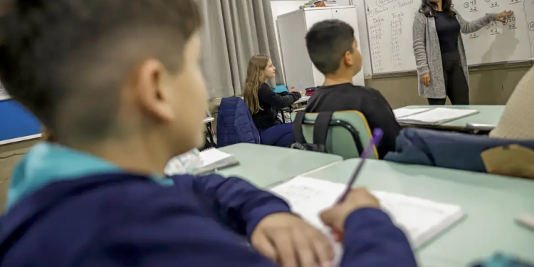 greve professores rede publica escola