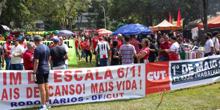 manifestação escala 6x1