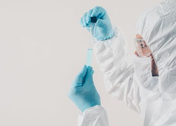 médico traje de proteção