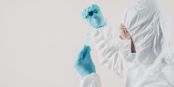 médico traje de proteção
