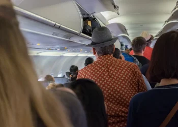 avião passageiros