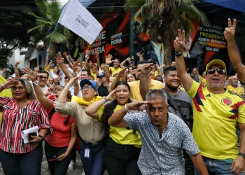 eleição colombia direita