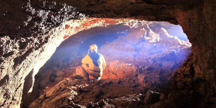 caverna vale minas