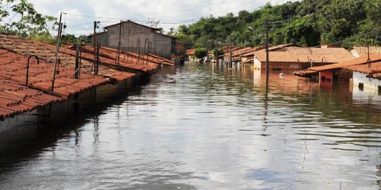enchente chuva tempestade brasil
