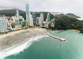 balneario camboriu ponte cidade
