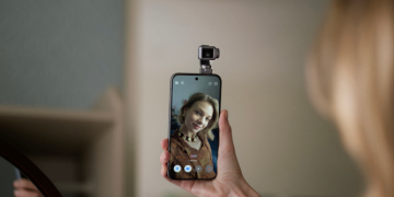 robot phone honor china