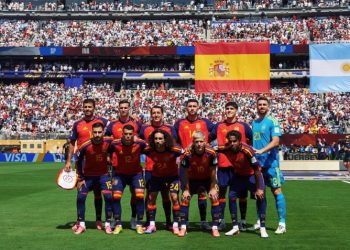 Seleção espanhola na final da Copa do Mundo 2026 (Foto: Reprodução/X @SEFutbol)