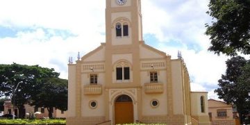 delfinópolis