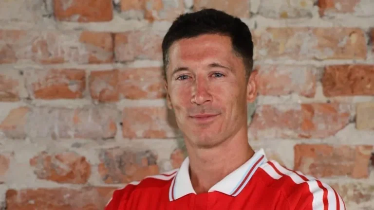 lewandovski yamal futebol