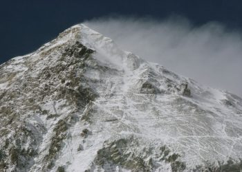 mount everest