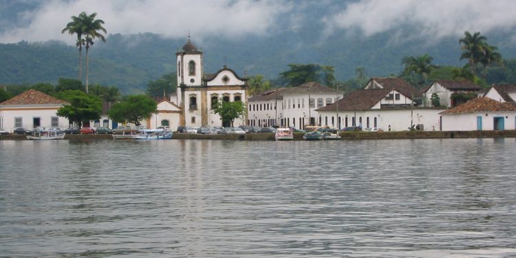 paraty cidade brasil