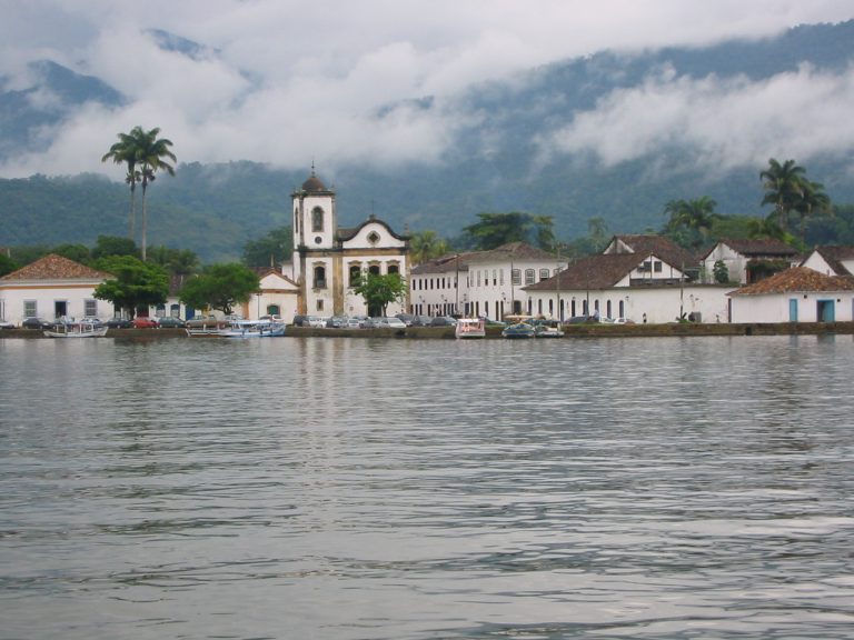 paraty cidade brasil