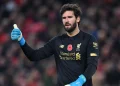 alisson becker futebol