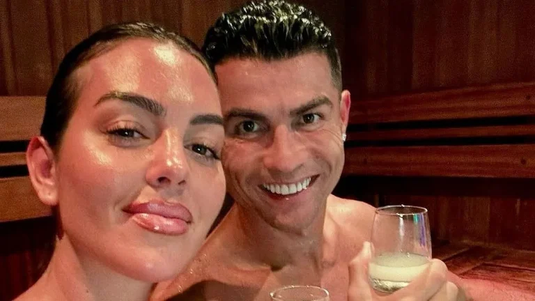 cristiano e esposa