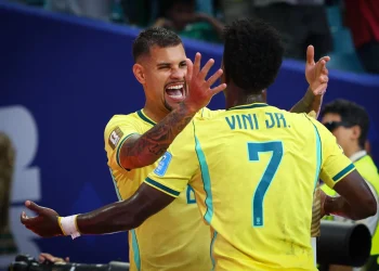 vini jr e bruno guimaraes seleção brasileira futebol