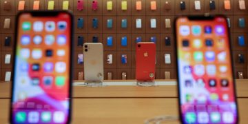 iphone apple