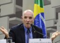 Eike batista vendia seguros porta