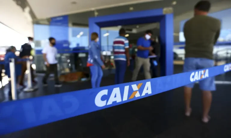 Caixa faz anúncio milhões brasileiros