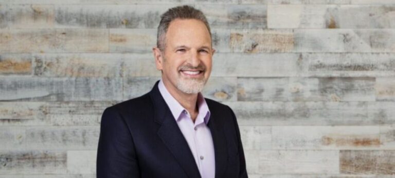 ceo arm holdings