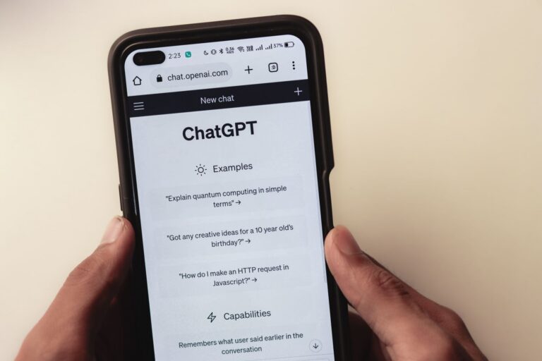 Você conversa chatgpt claude gemini