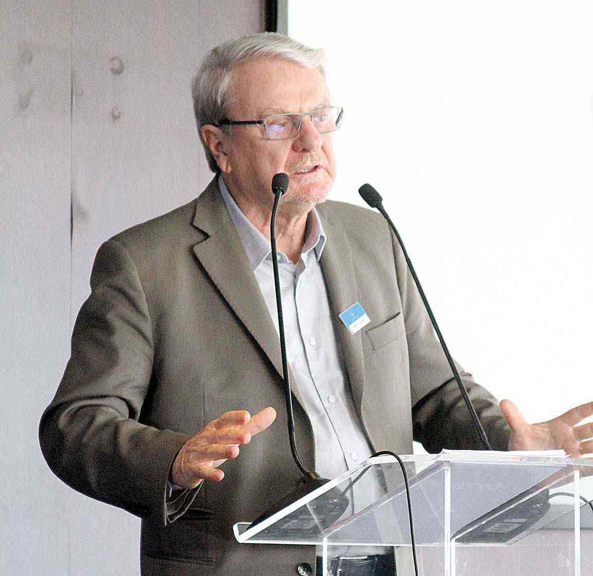 Atrair investimentos é prioridade, diz Lacerda