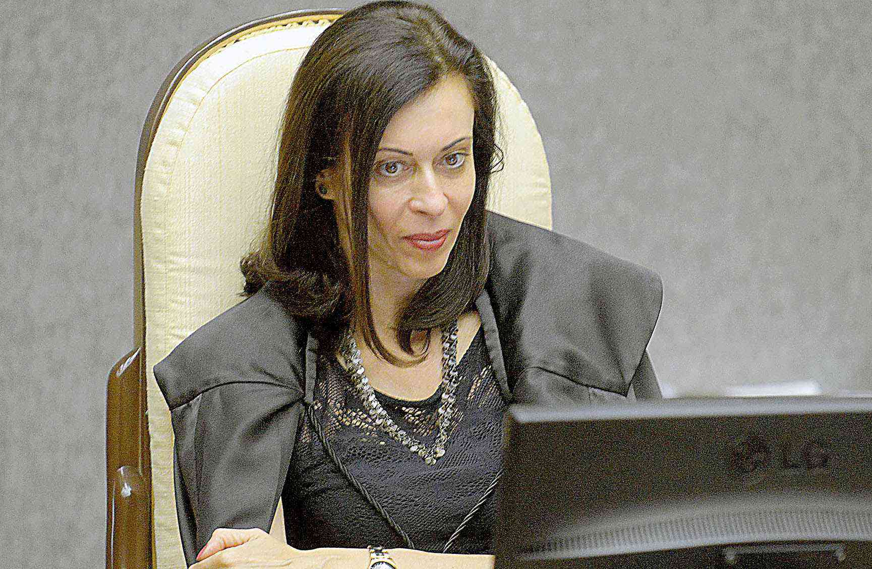 INSS recorrerá contra adicional na aposentadoria