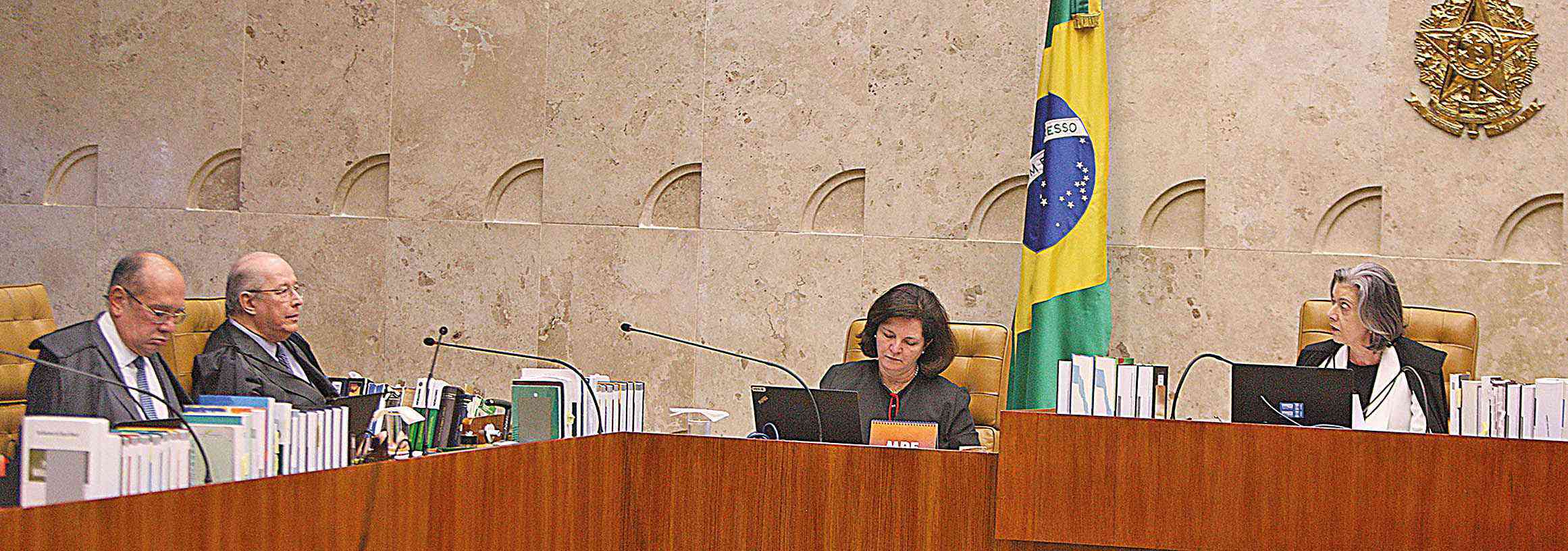 STF avalia processos sobre terceirização