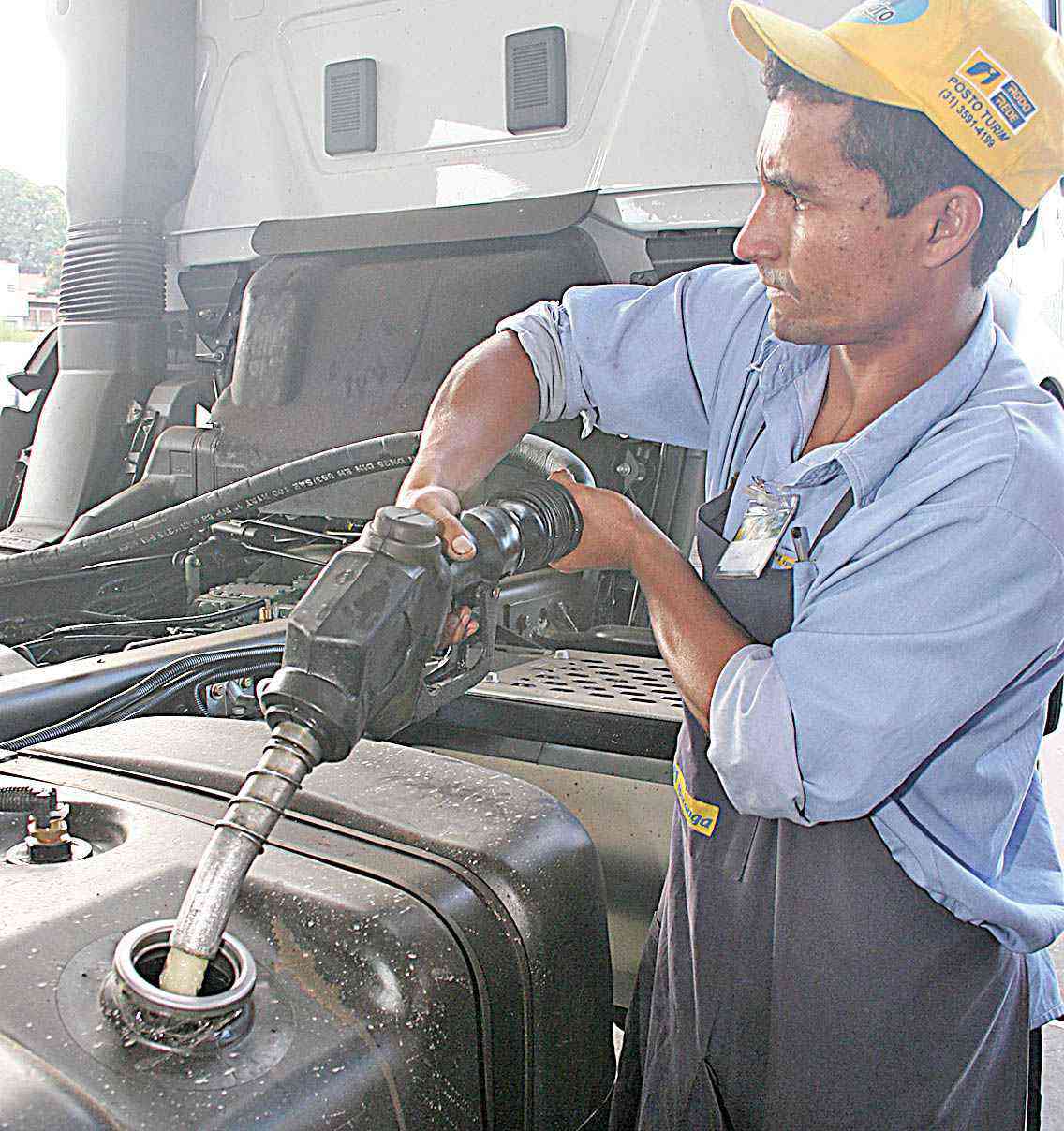 Dólar e petróleo podem elevar preço do diesel no País