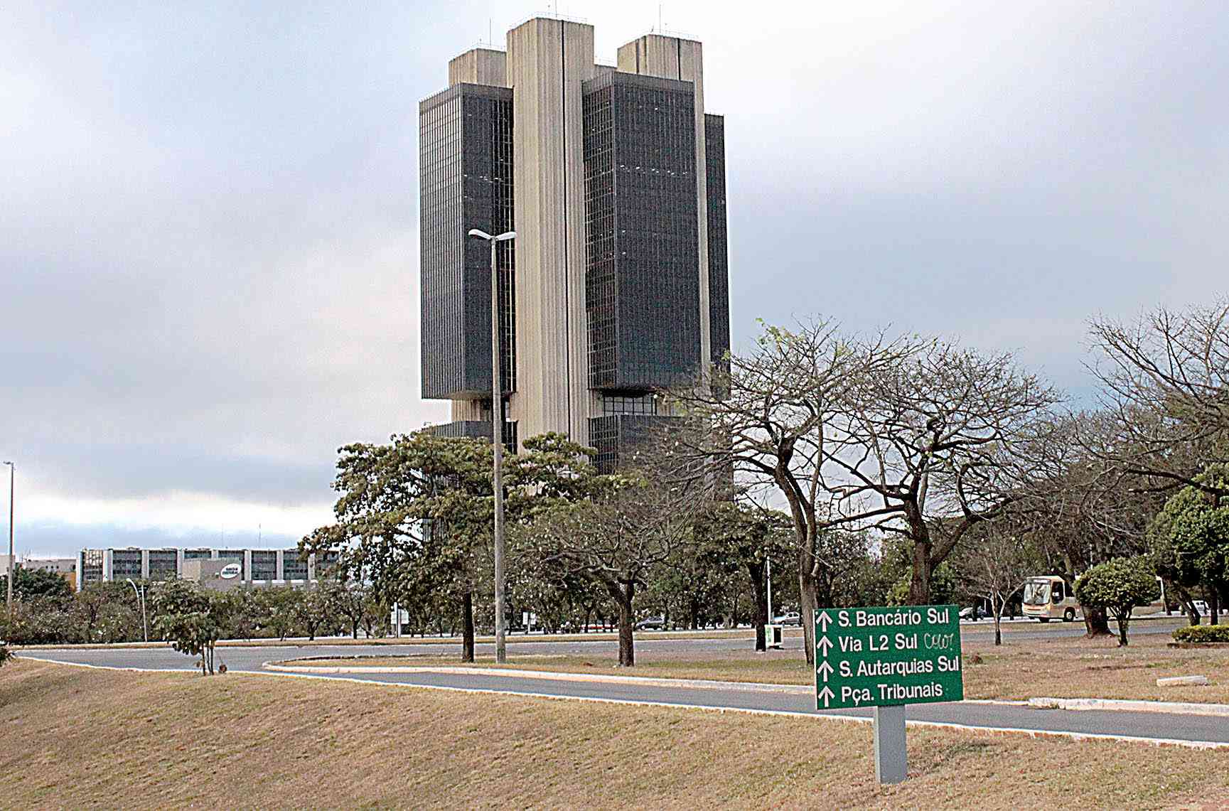 BC indica possibilidade de elevar juros