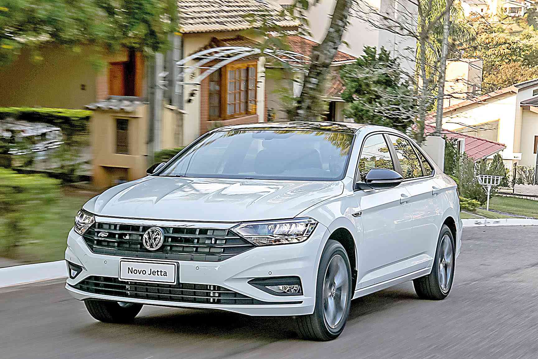 Jetta chega à 7ª geração com novo visual