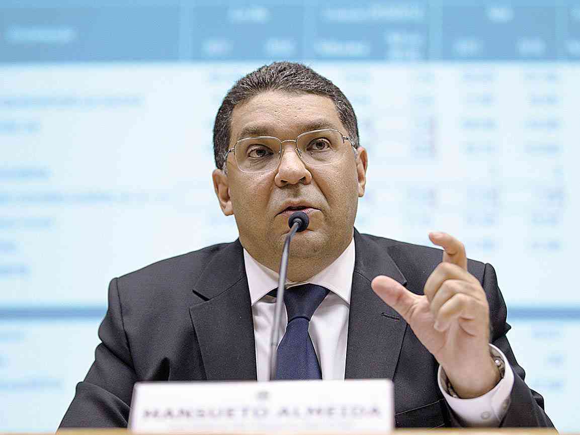 Governo pode fazer novo bloqueio