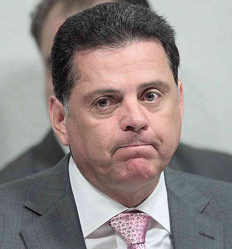 PF faz busca e apreensões em endereços de Perillo