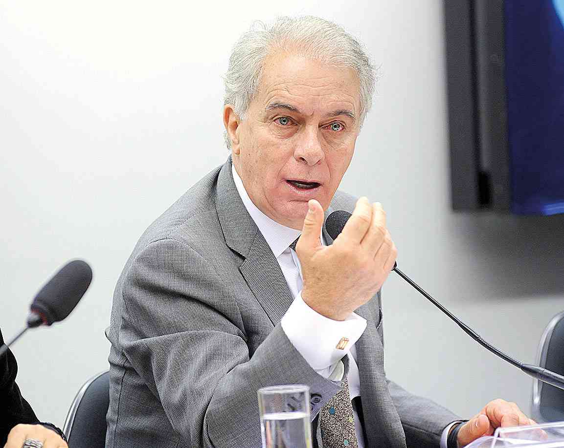 Vice de Anastasia sugere apoio a Bolsonaro