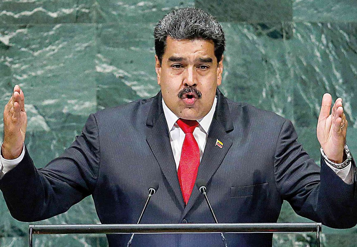Maduro toma posse com discurso crítico aos EUA e de exaltação ao projeto chavista