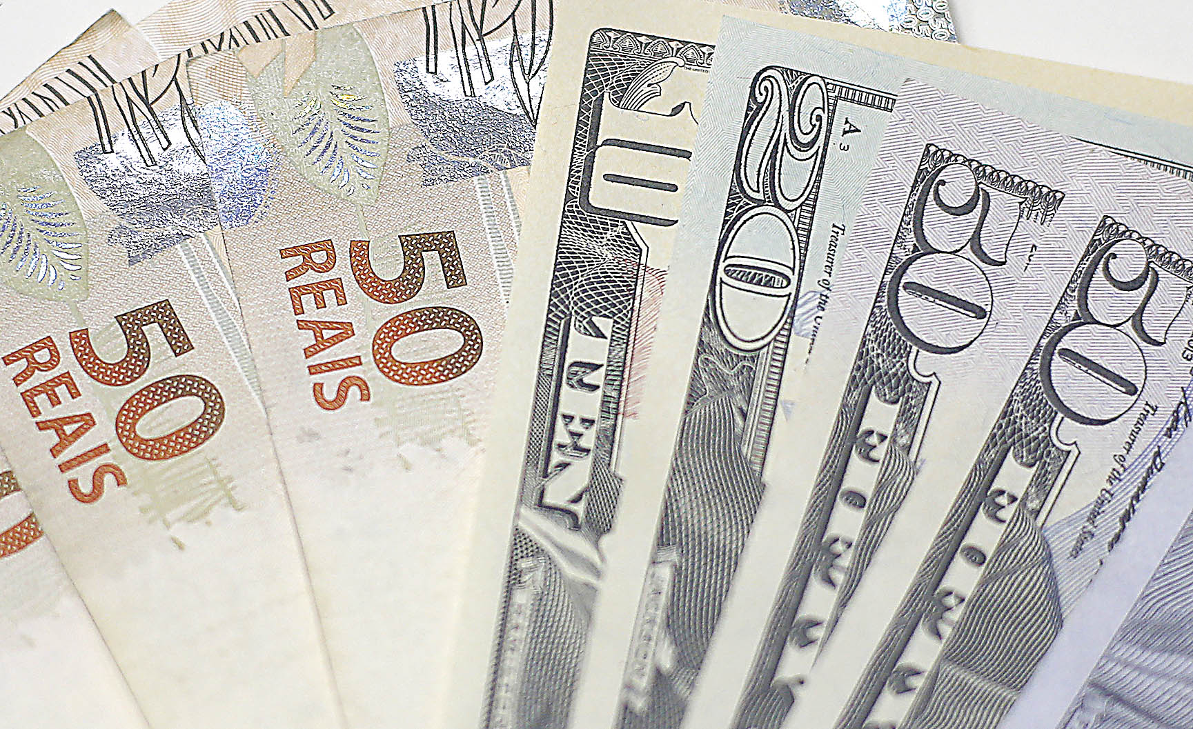 Escalada do dólar frente ao real pode ter chegado ao fim