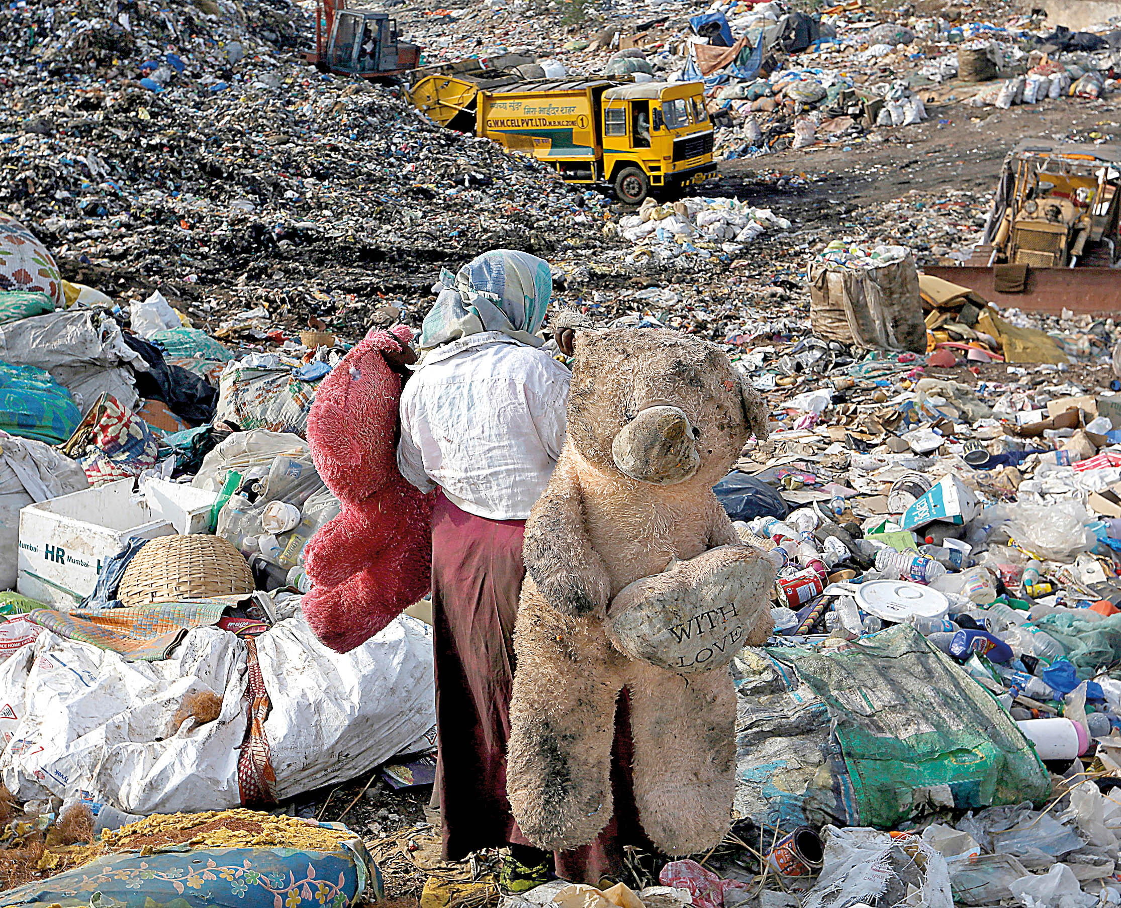 Pobreza global reduz, mas não será extinta até 2030