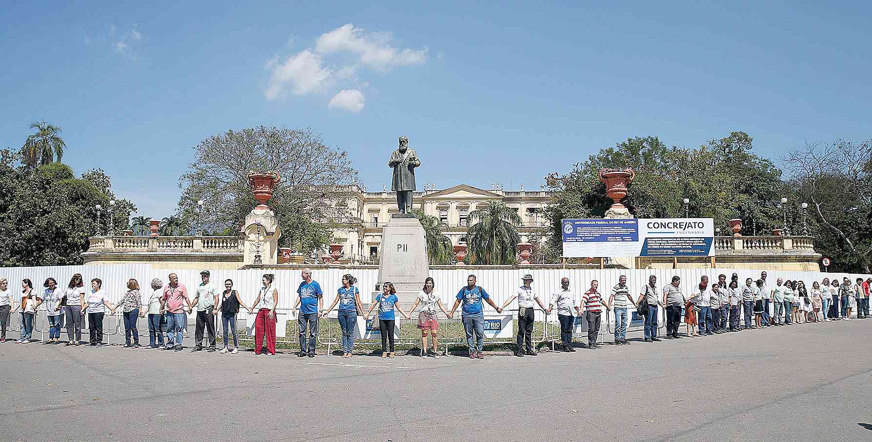 Museu Nacional busca recursos  para iniciar a reconstrução