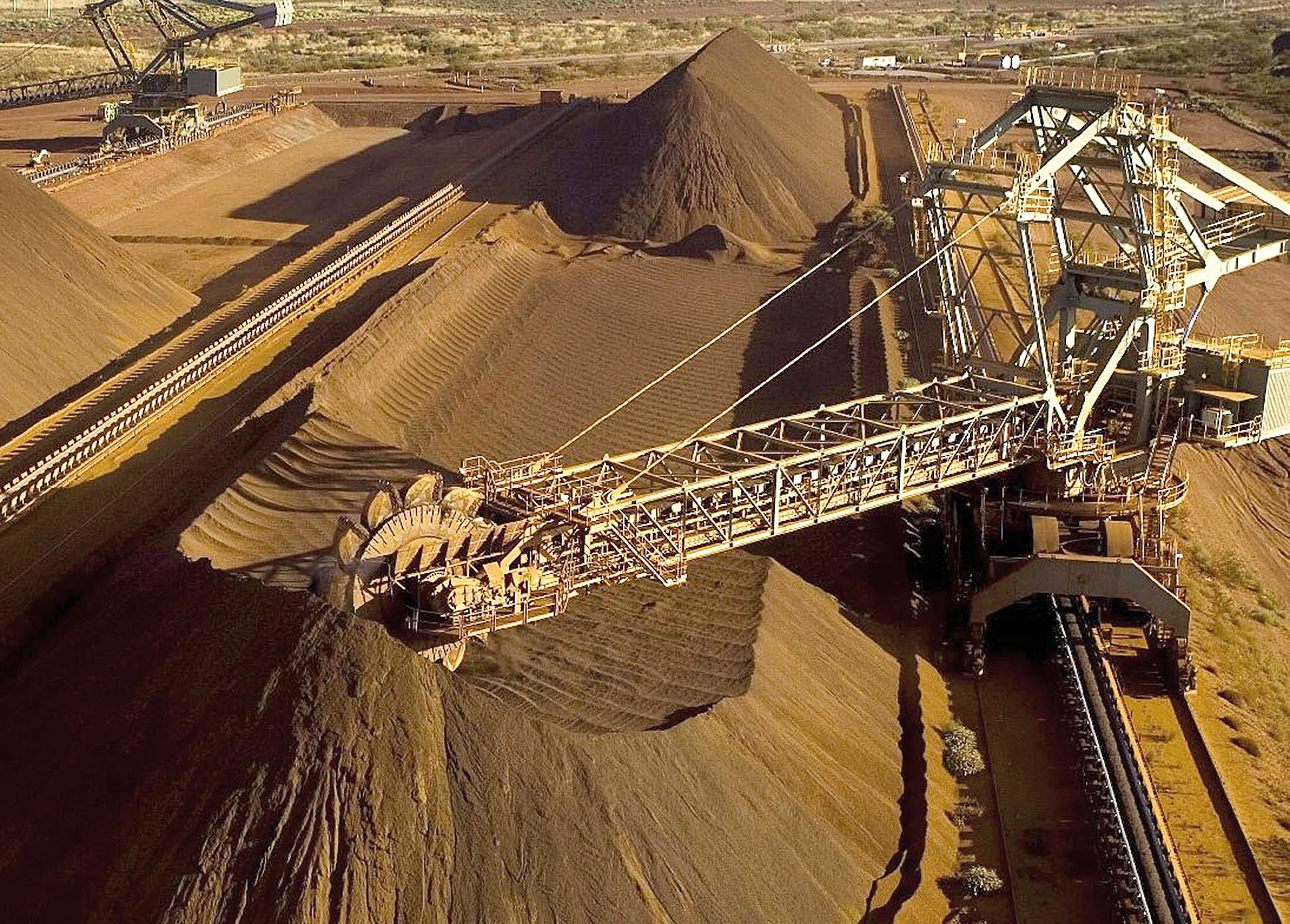 Produção mineira recua 1,3% até agosto