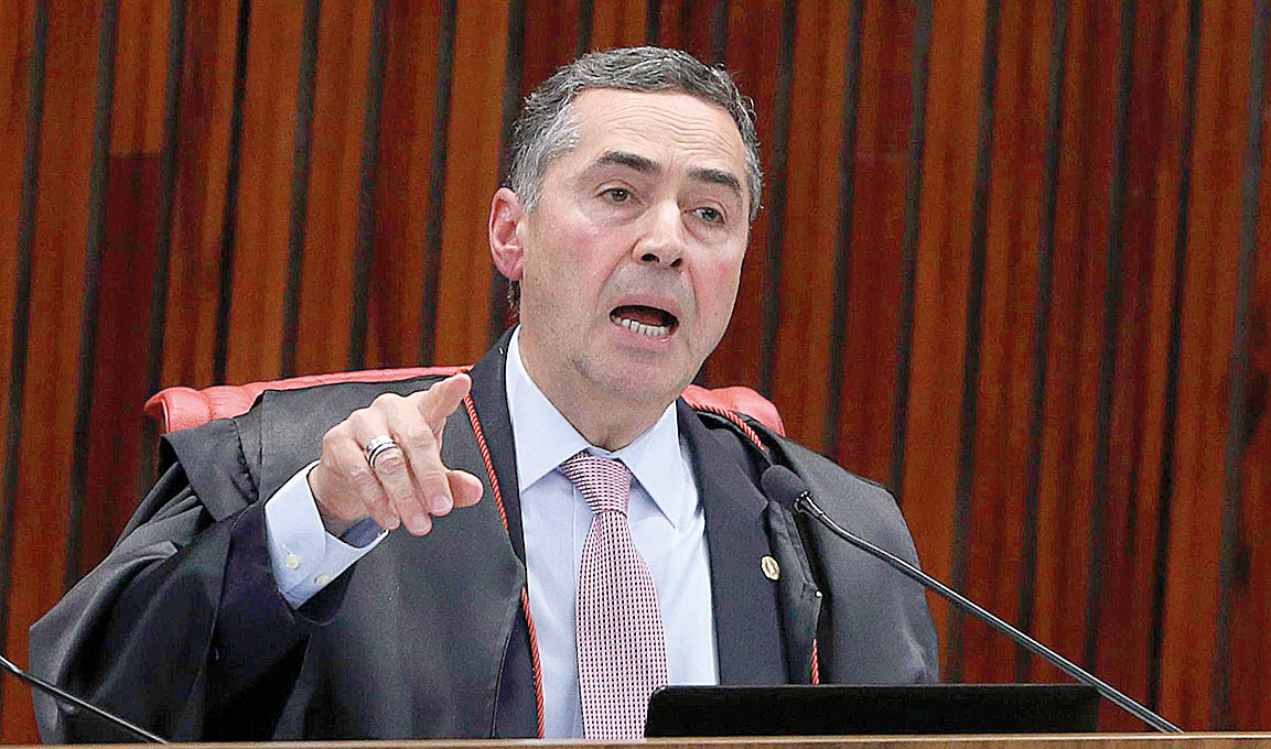 Sistema político extrai o pior, diz Barroso