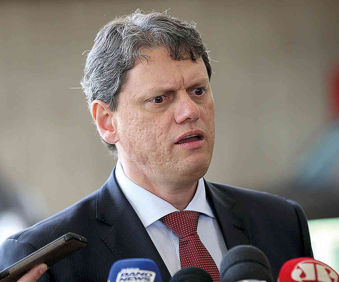 Ex-diretor do Dnit será o ministro da Infraestrutura