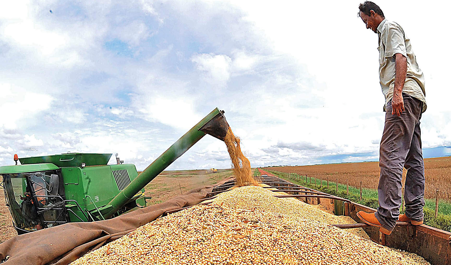 Guerra comercial beneficia embarques