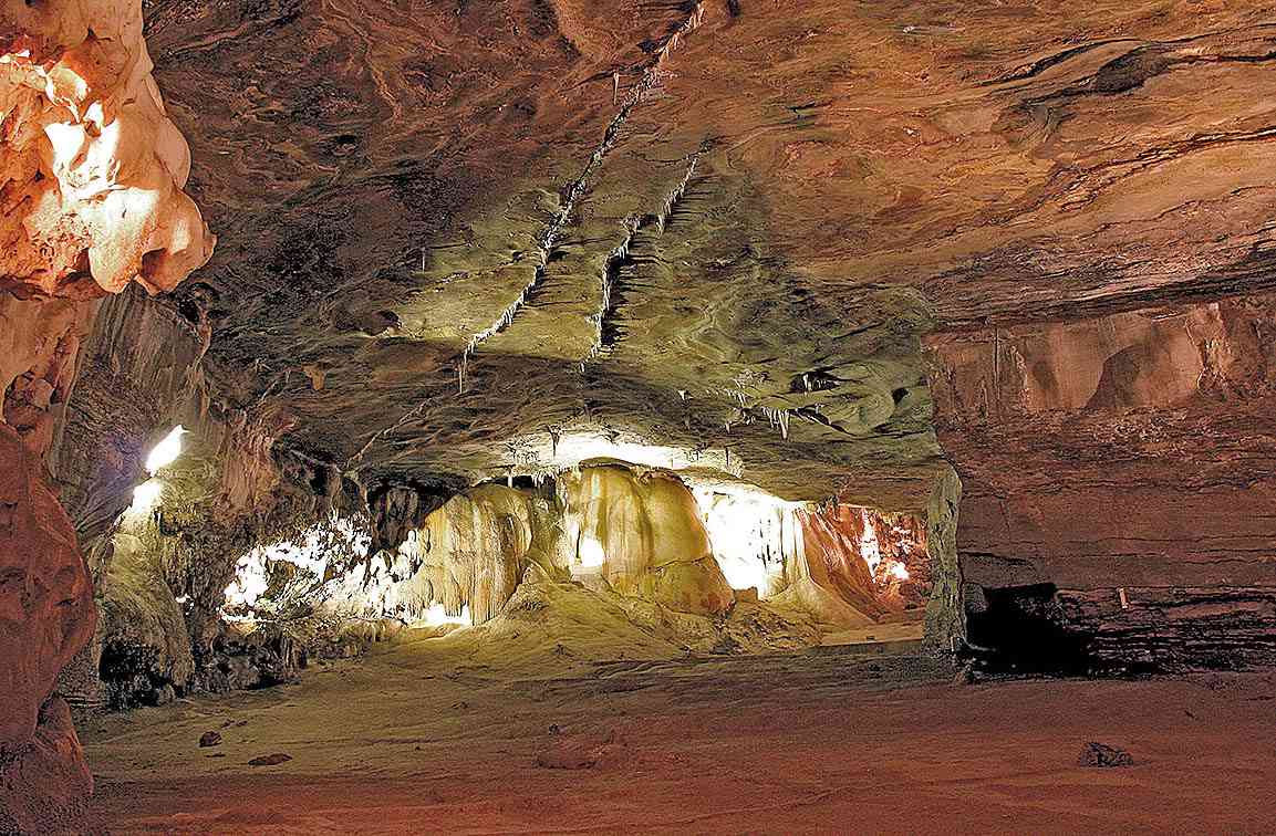 Maquiné é uma das grutas mais belas do mundo e também a mais visitada no Estado - Acervo Setur MG/Sérgio Mourão