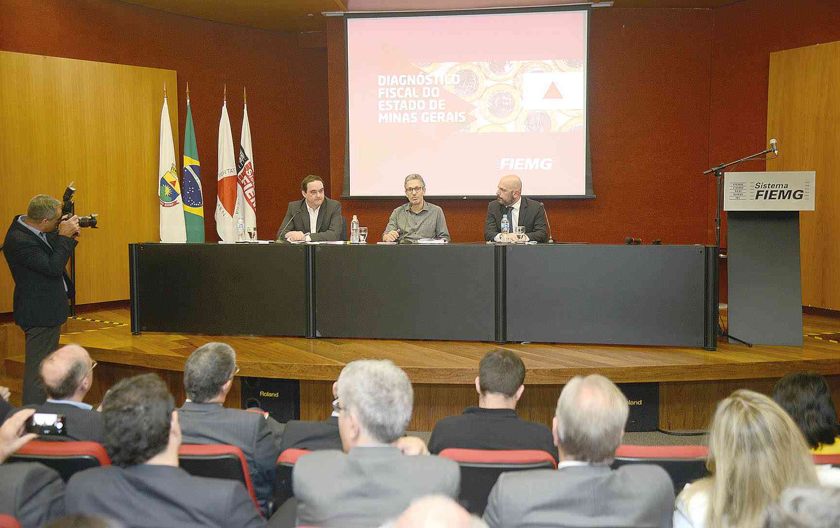 Fiemg entrega propostas para a gestão de Zema