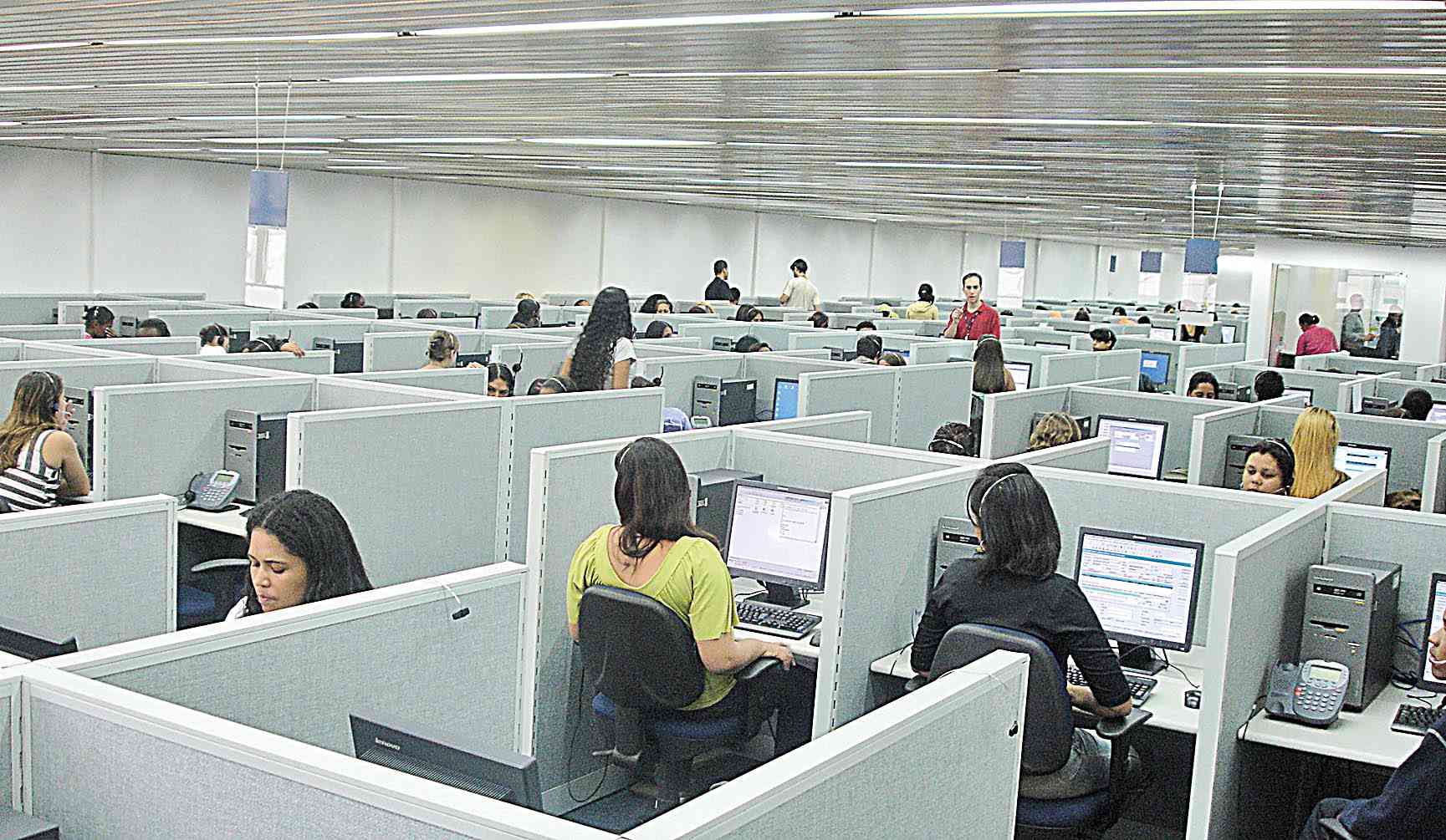 Minas tem saldo positivo de 120,6 mil empregos no ano
