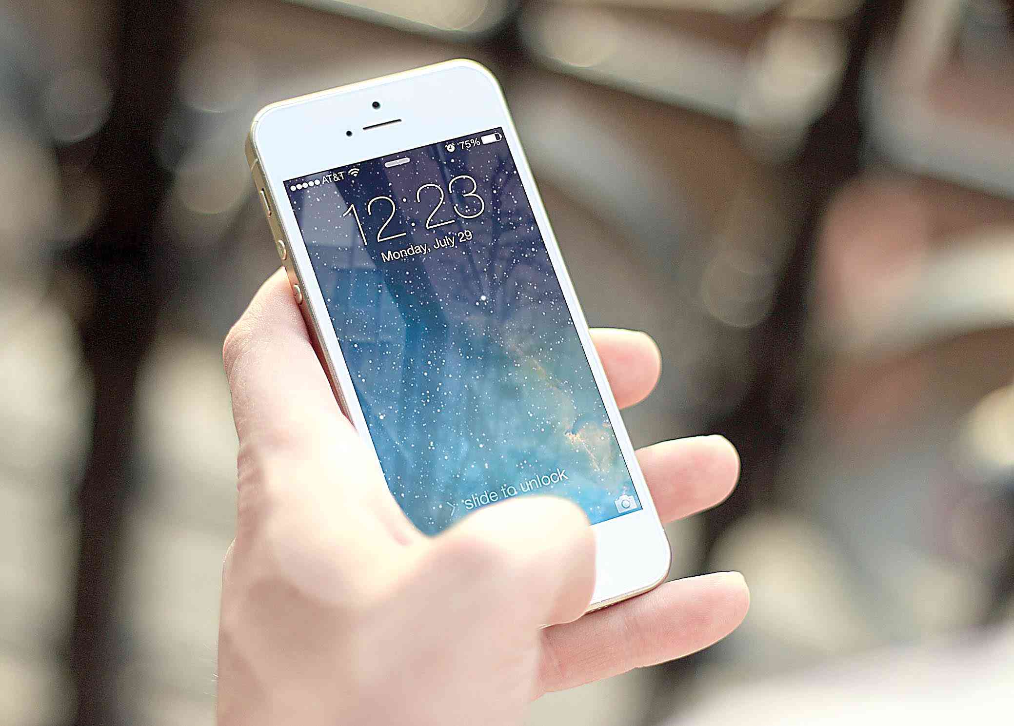 Vendas de celulares têm queda no País