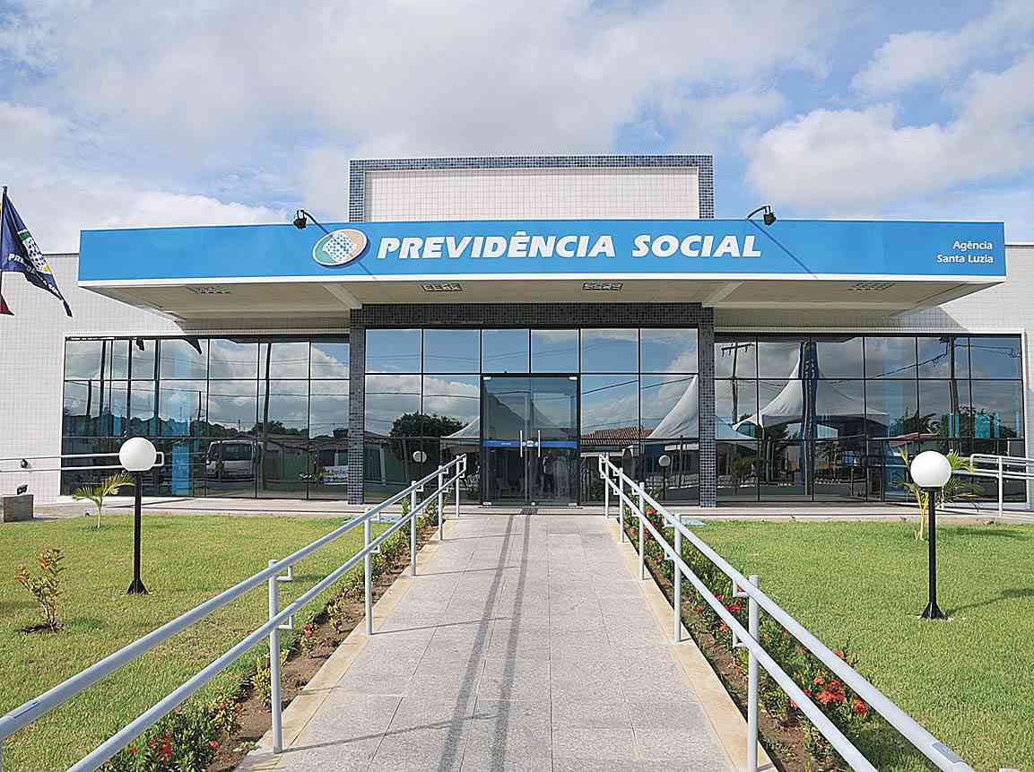 Governo ainda quer economia de R$ 1 trilhão
